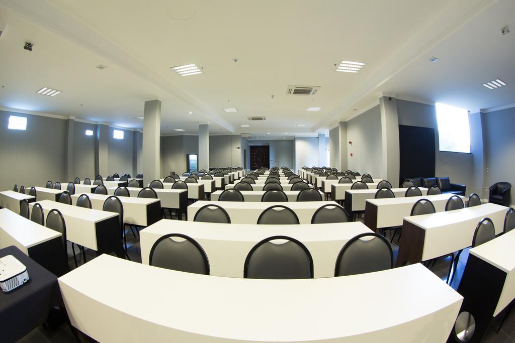 Prix Hotel Passo Fundo Buitenkant foto