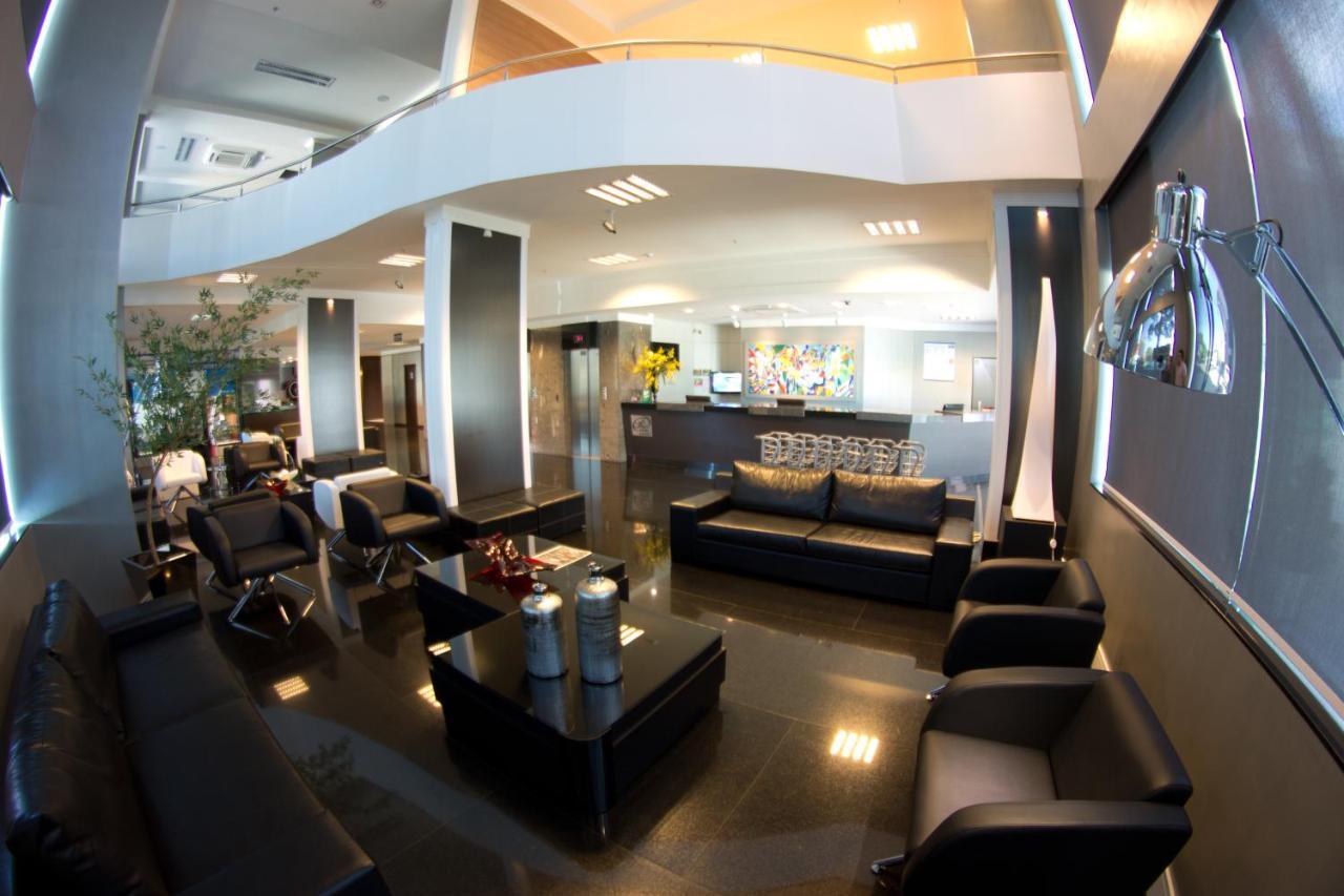 Prix Hotel Passo Fundo Buitenkant foto